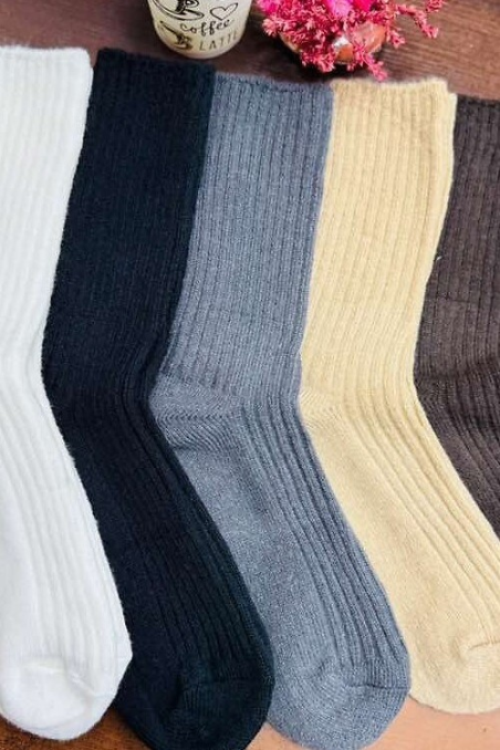 Skarpety Wik  damskie Wełna  ART. 076 Soxlandia 0556