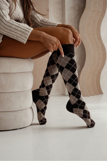 Podkolanówki Milena w romby Vintage  0248.015