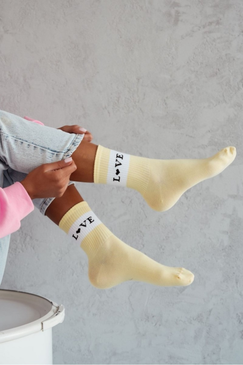 Skarpety Milena 0200.149 LOVE - szeroki pasek 37-41