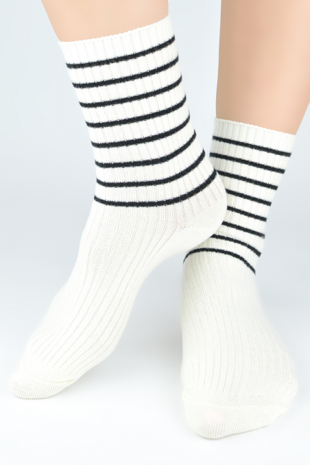 Skarpety Noviti SB140 z wełną paski 36-41