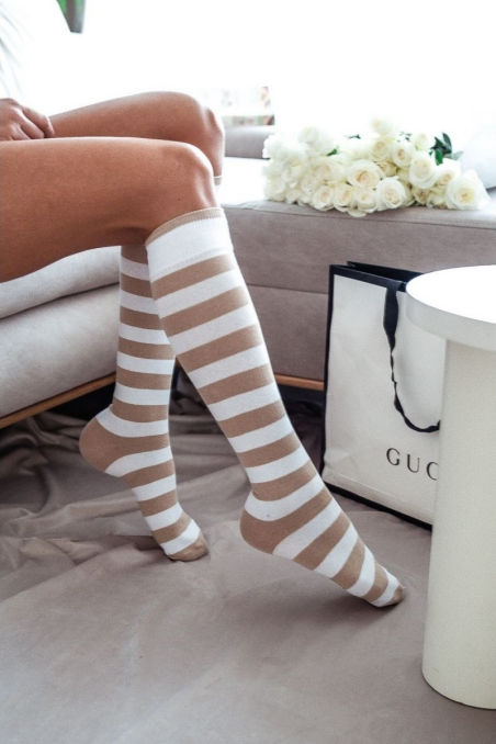 Podkolanówki Milena  w Paski  0248.003